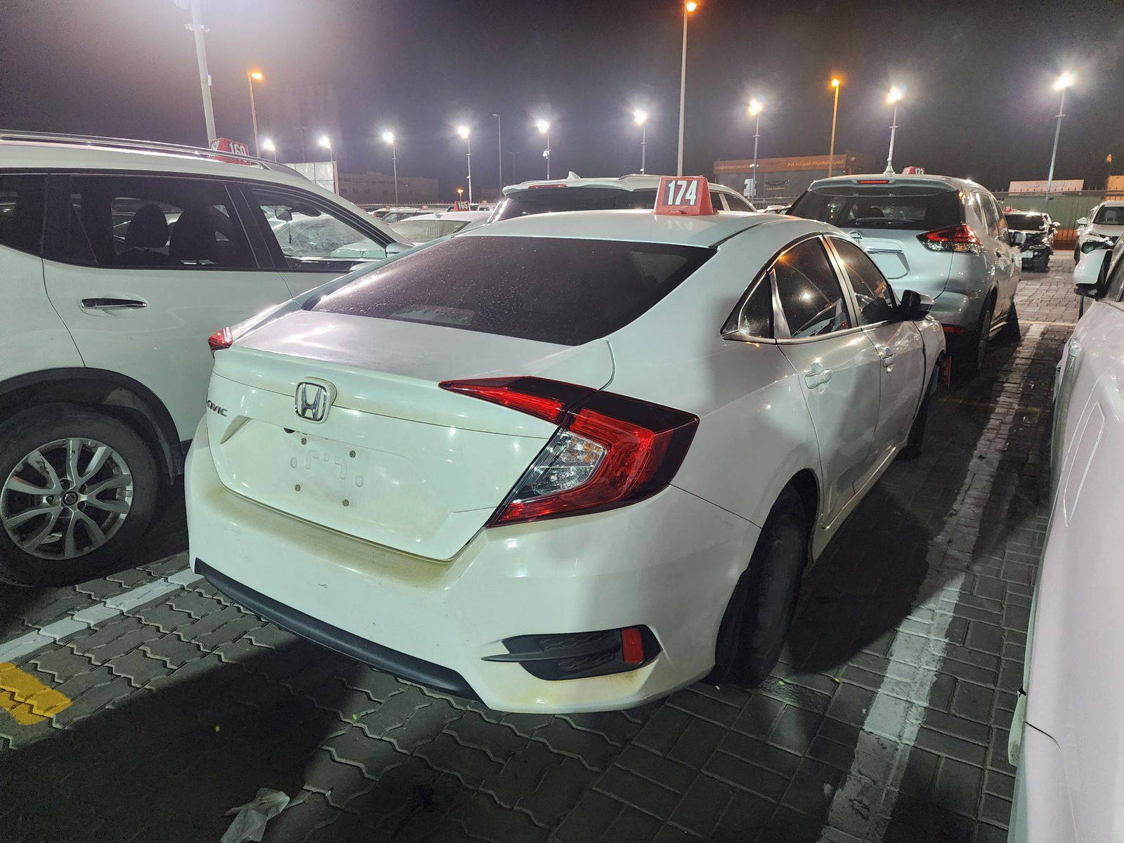 HONDA CIVIC 2018 - Marhaba Auction Used Cars - Image 3