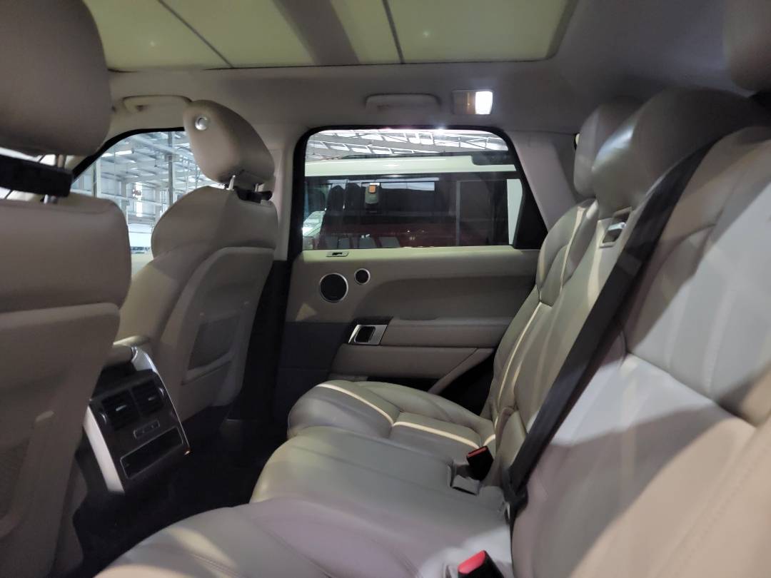 2016 LAND ROVER RANGE ROVER — 75897 Miles — Lot 640645 — Main - Marhaba Auctions Used Cars - Image 7