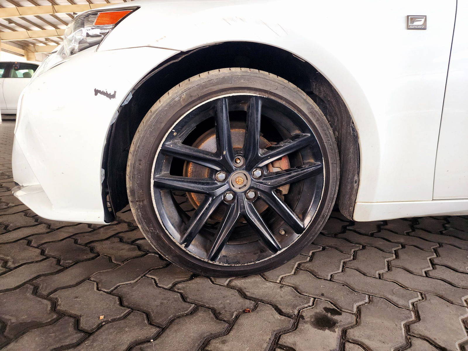 2015 LEXUS IS 250 — 176372 Miles — Lot 5023366 — Souq - Marhaba Auctions Used Cars - Image 11