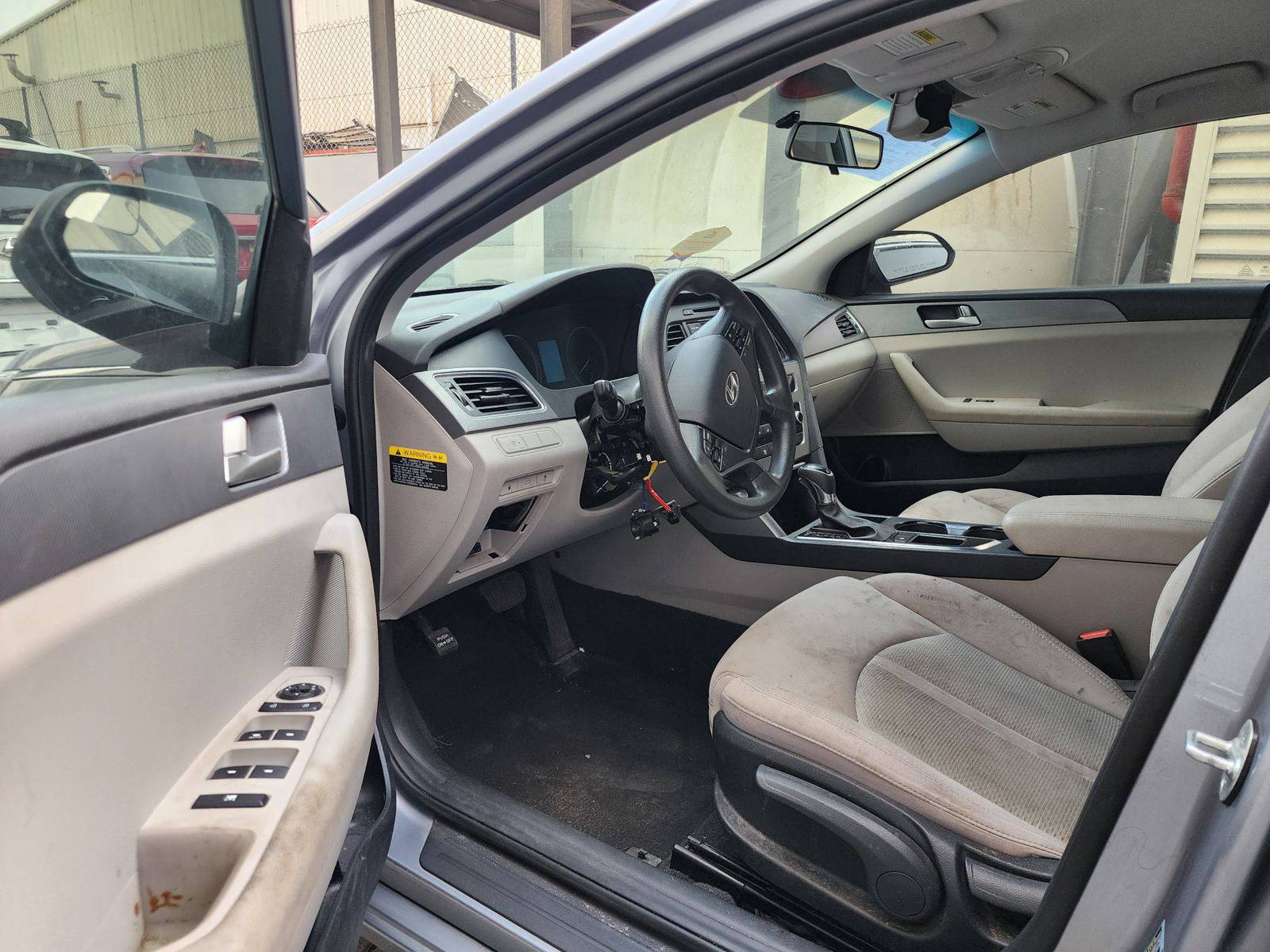 2017 HYUNDAI SONATA — 113103 Miles — Lot 85877954 — Al Quoz - Marhaba Auctions Used Cars - Image 9