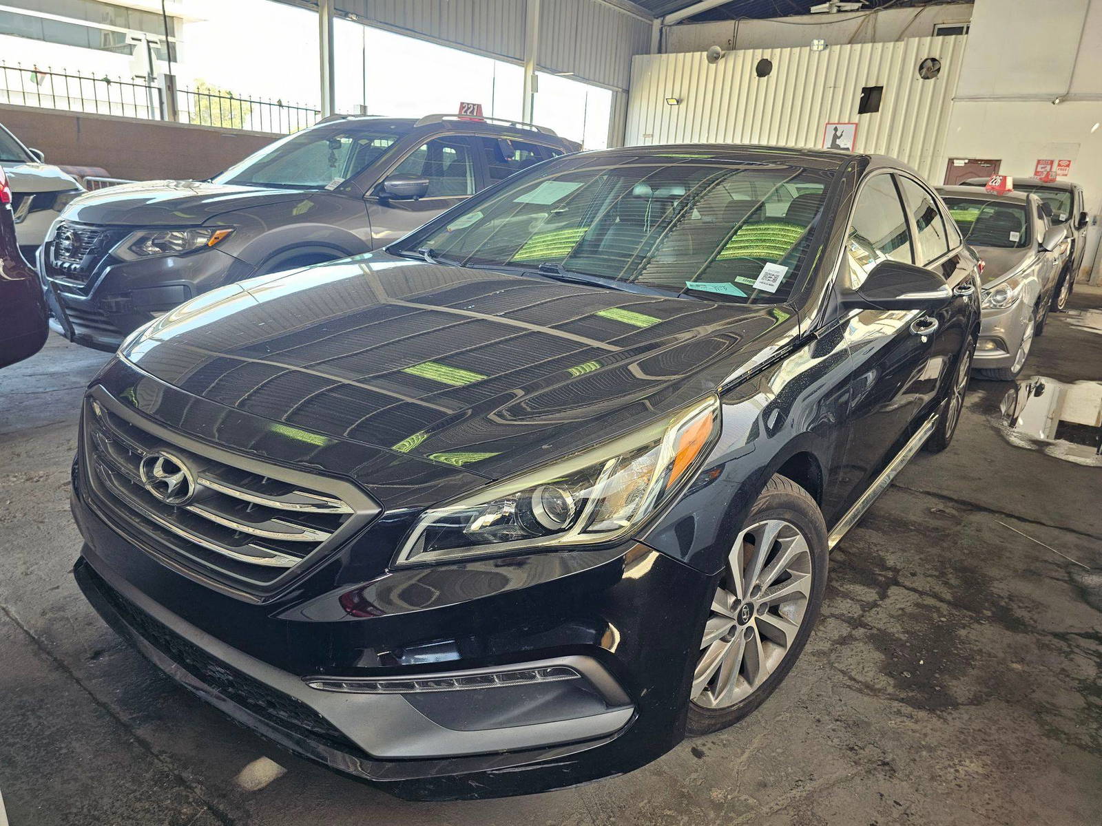 HYUNDAI SONATA SPORT 2017 - Marhaba Auction Used Cars - Image 3