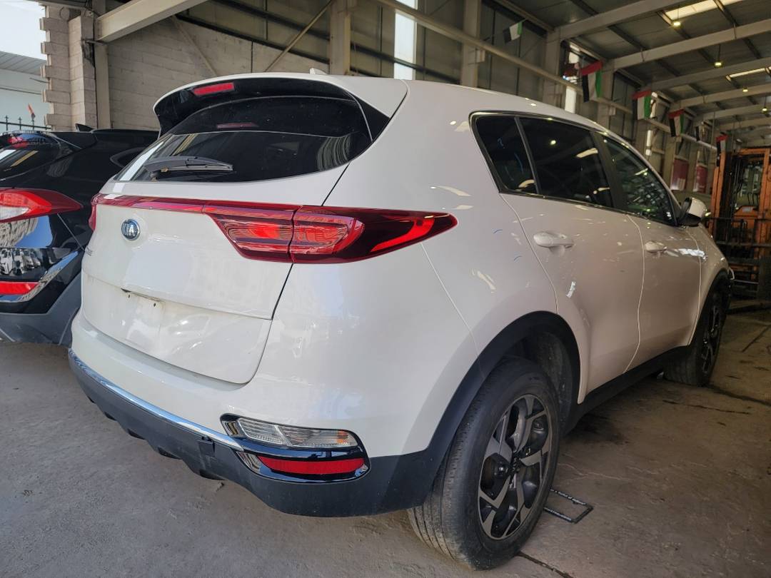 2022 KIA SPORTAGE — 39763 Miles — Lot 40016979 — Main - Marhaba Auctions Used Cars - Image 4