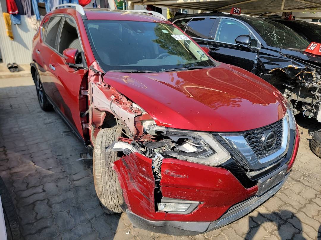 2018 NISSAN ROGUE — 149837 Miles — Lot 49127103 - Marhaba Auctions Used Cars - Image 6