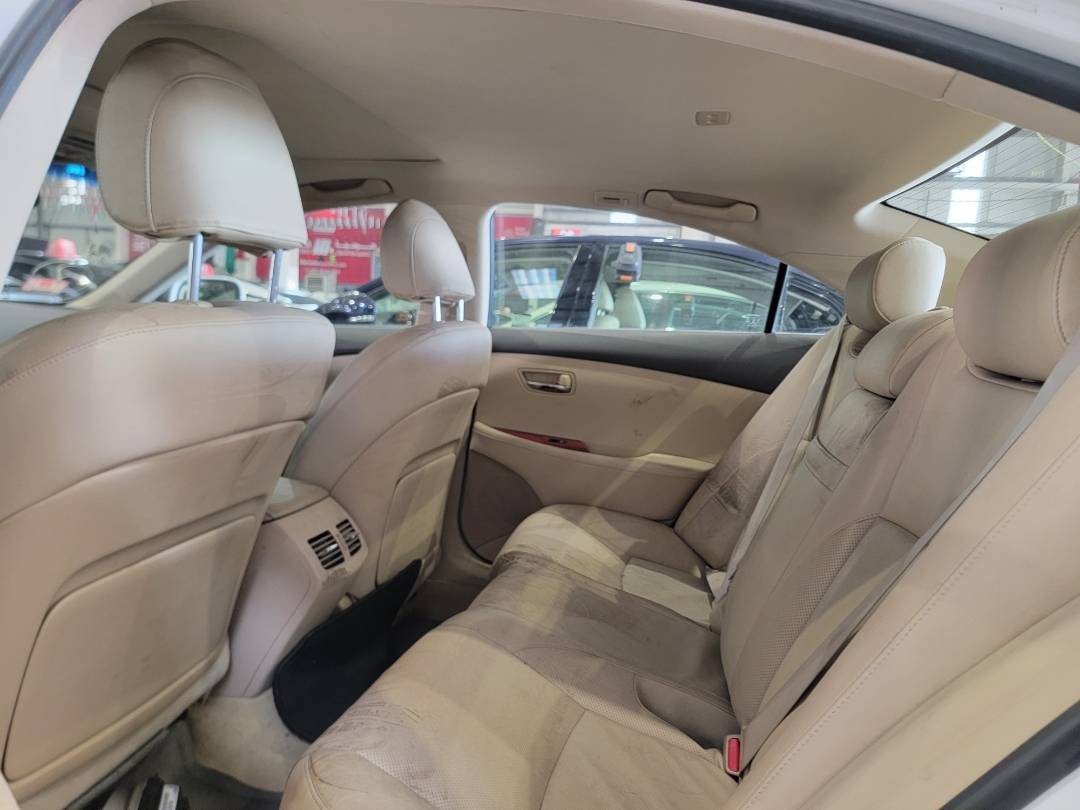 2009 LEXUS ES 350 — 138304 Miles — Lot 2300497 — Main - Marhaba Auctions Used Cars - Image 7