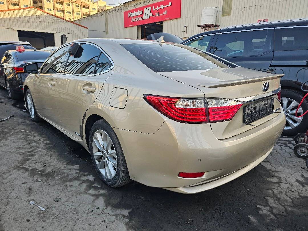 LEXUS ES 300H