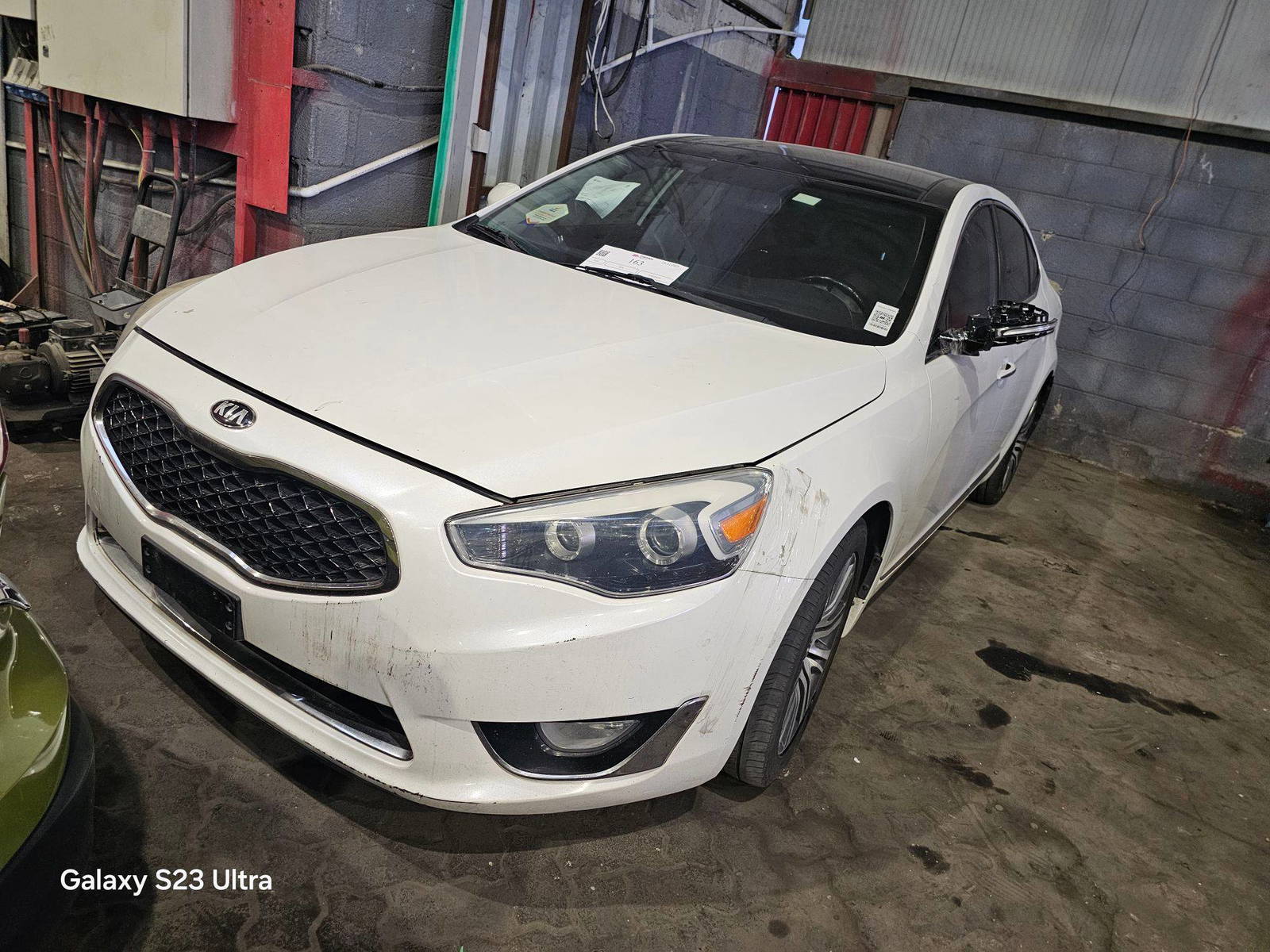 2015 KIA CADENZA — 163001 Miles — Lot 5180020 — Main - Marhaba Auctions Used Cars - Image 3