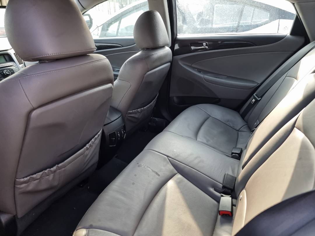 2011 HYUNDAI SONATA — 136705 Miles — Lot 214587 — Main - Marhaba Auctions Used Cars - Image 6