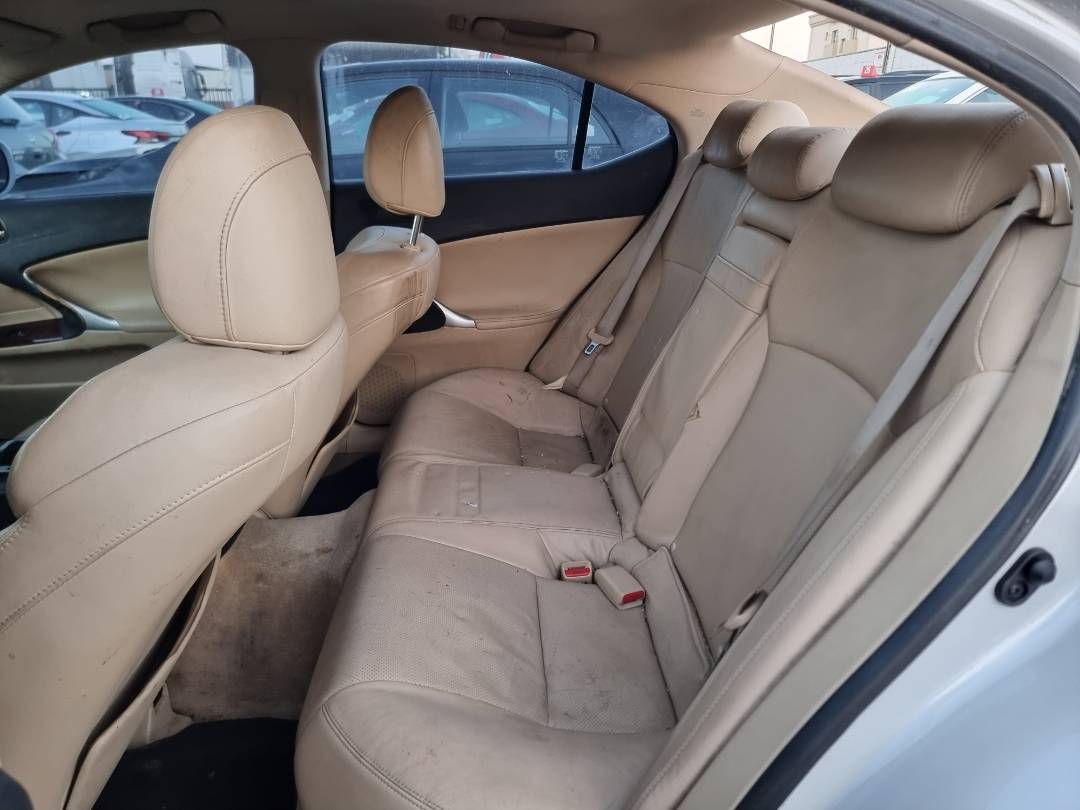 2007 LEXUS IS 250 — 256627 Miles — Lot 215478 — Ind. 12 - Marhaba Auctions Used Cars - Image 6