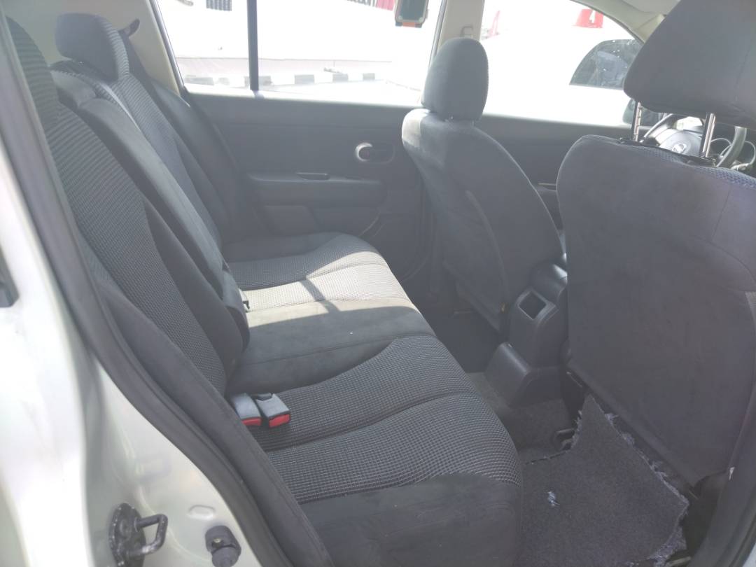 2010 NISSAN VERSA — 105439 Miles — Lot 31796443 - Marhaba Auctions Used Cars - Image 4