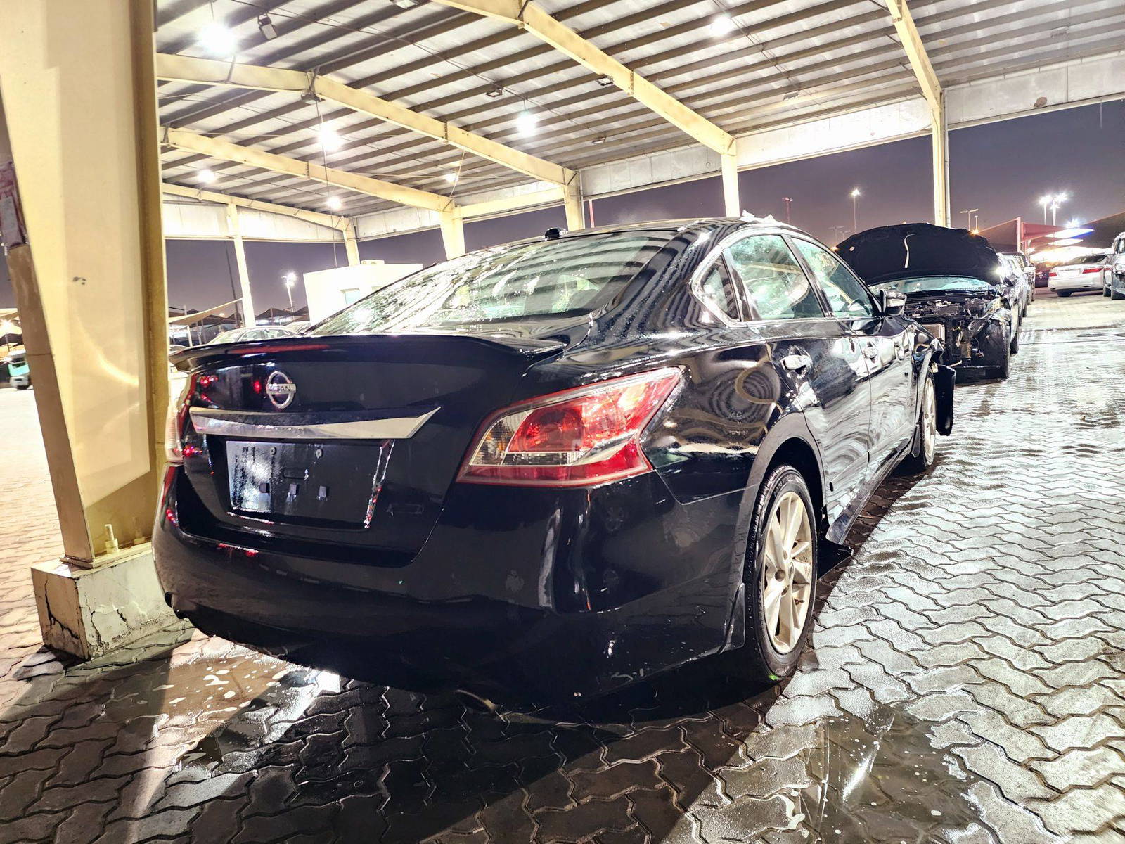 2013 NISSAN ALTIMA — 194224 Miles — Lot 41031678 — Souq - Marhaba Auctions Used Cars - Image 4