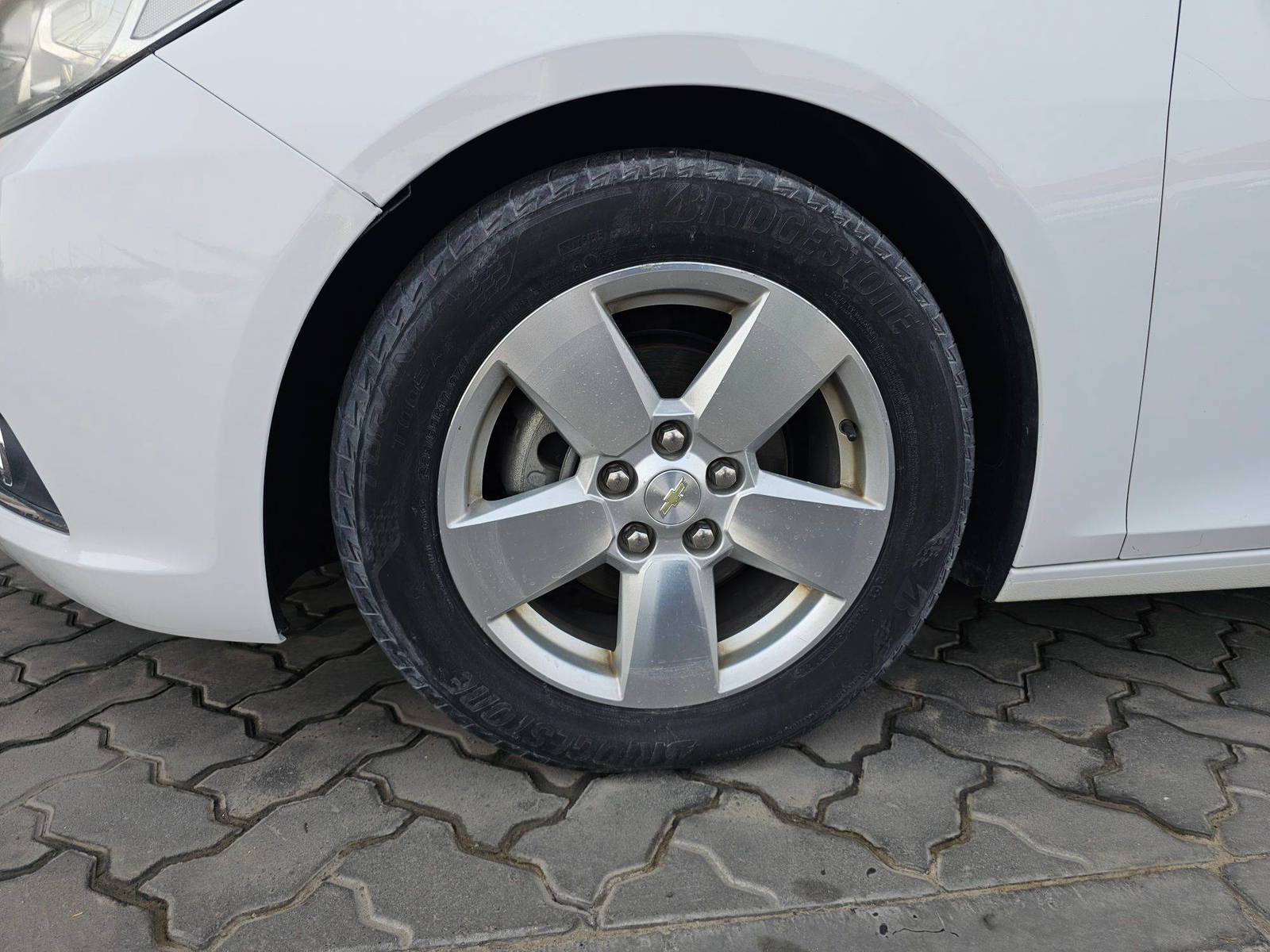 2014 CHEVROLET MALIBU — 223415 KM — Lot EB000420 — Souq - Marhaba Auctions Used Cars - Image 10