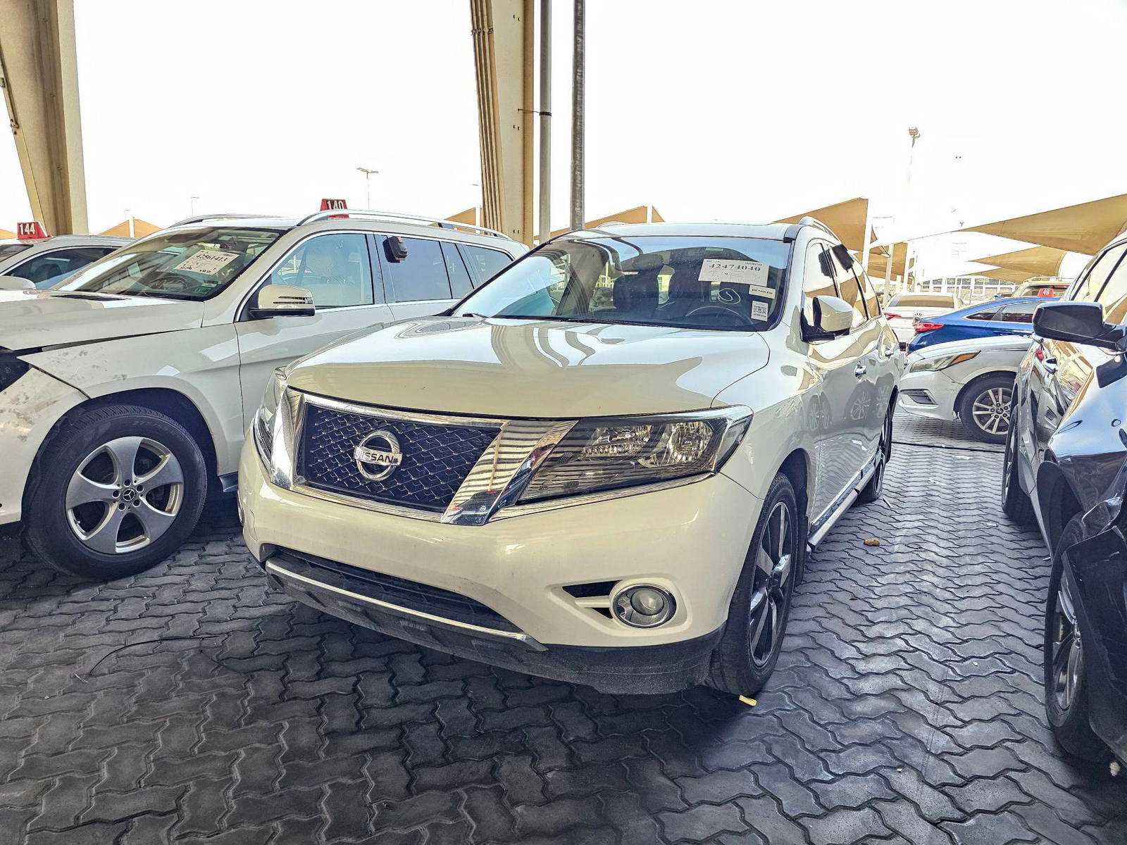 2014 NISSAN PATHFINDER — 190041 Miles — Lot 42474040 — Souq - Marhaba Auctions Used Cars - Image 5