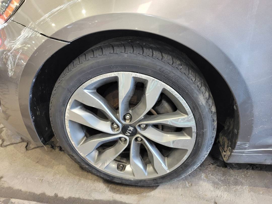 2014 KIA OPTIMA — 168555 Miles — Lot 68130 — Main - Marhaba Auctions Used Cars - Image 9