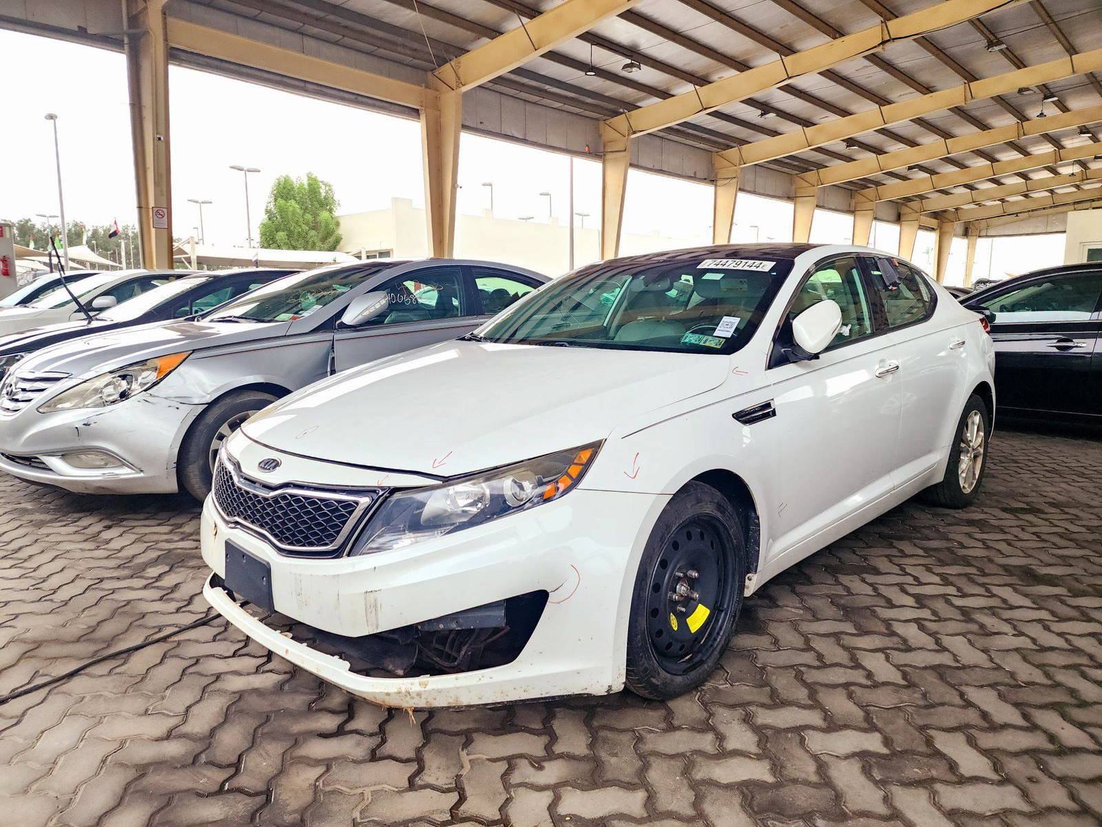 2012 KIA OPTIMA — 97946 Miles — Lot 64CG014724 — Souq - Marhaba Auctions Used Cars - Image 5