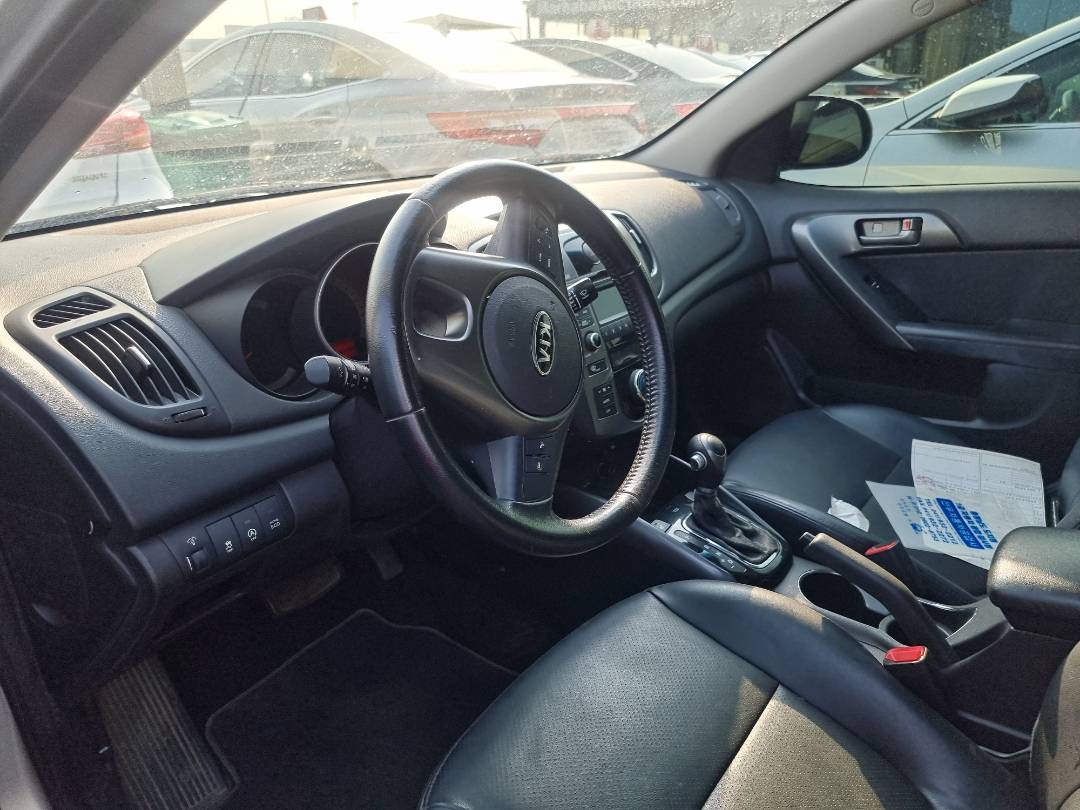 KIA FORTE 2011 - Marhaba Auction Used Cars - Image 8