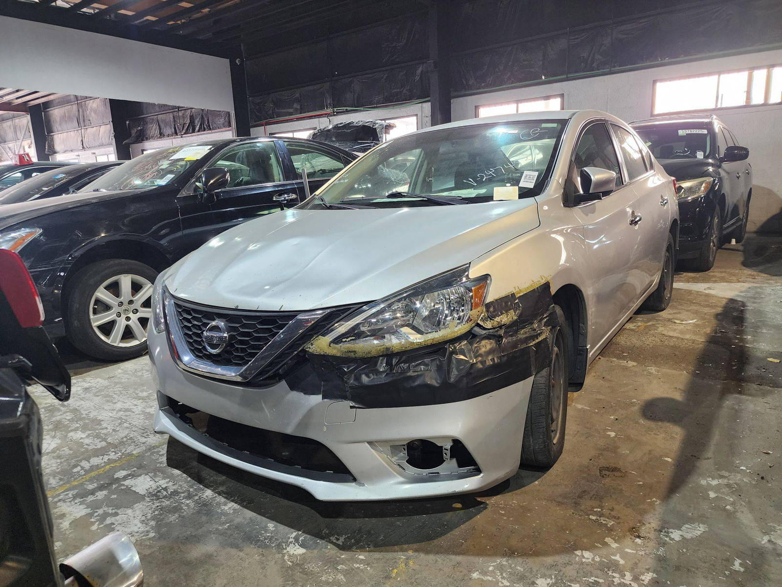 2017 NISSAN SENTRA — 152447 Miles — Lot 1249776 — Al Quoz - Marhaba Auctions Used Cars - Image 4