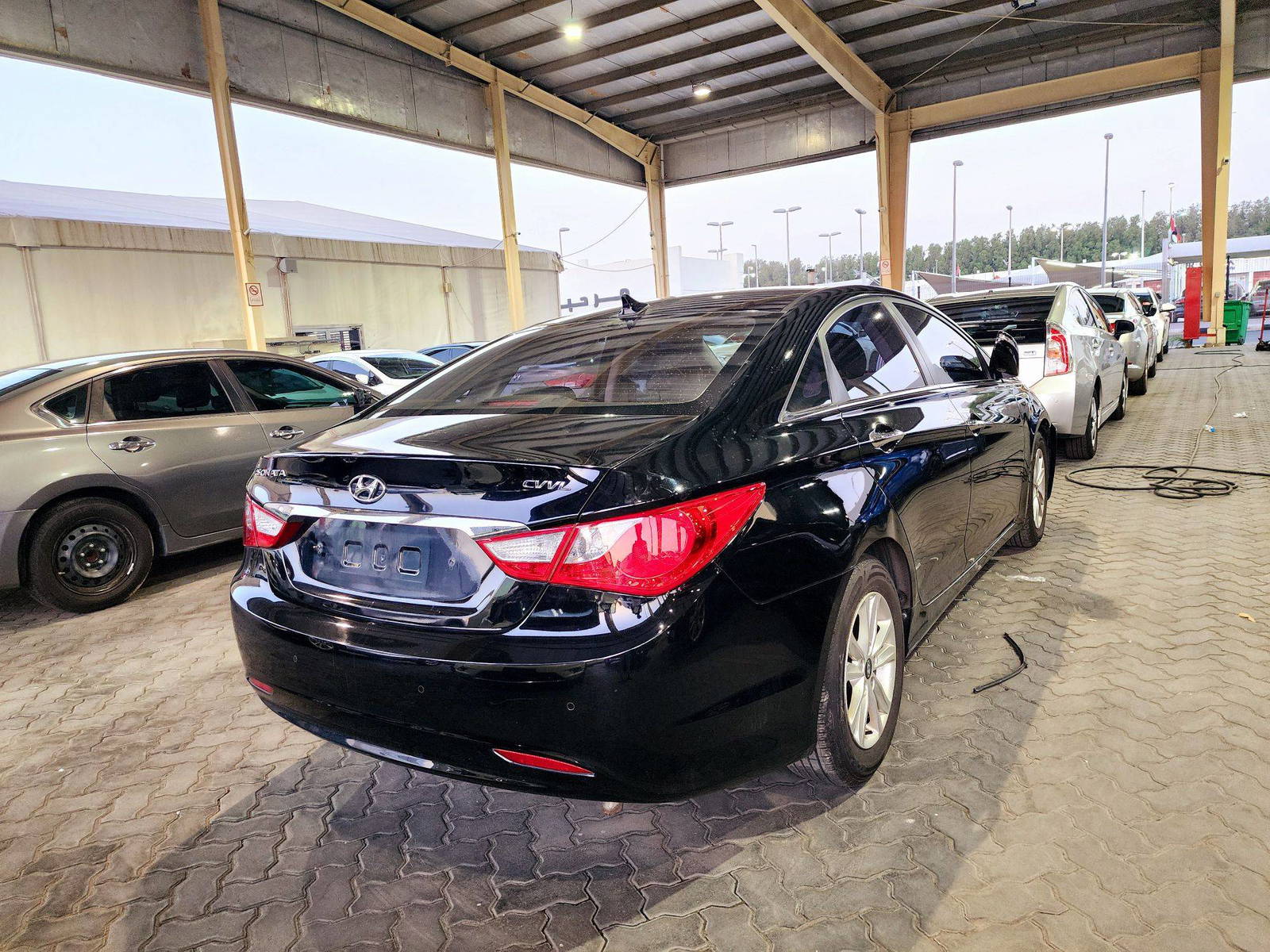2012 HYUNDAI SONATA — 200616 KM — Lot 456469 — Main - Marhaba Auctions Used Cars - Image 3