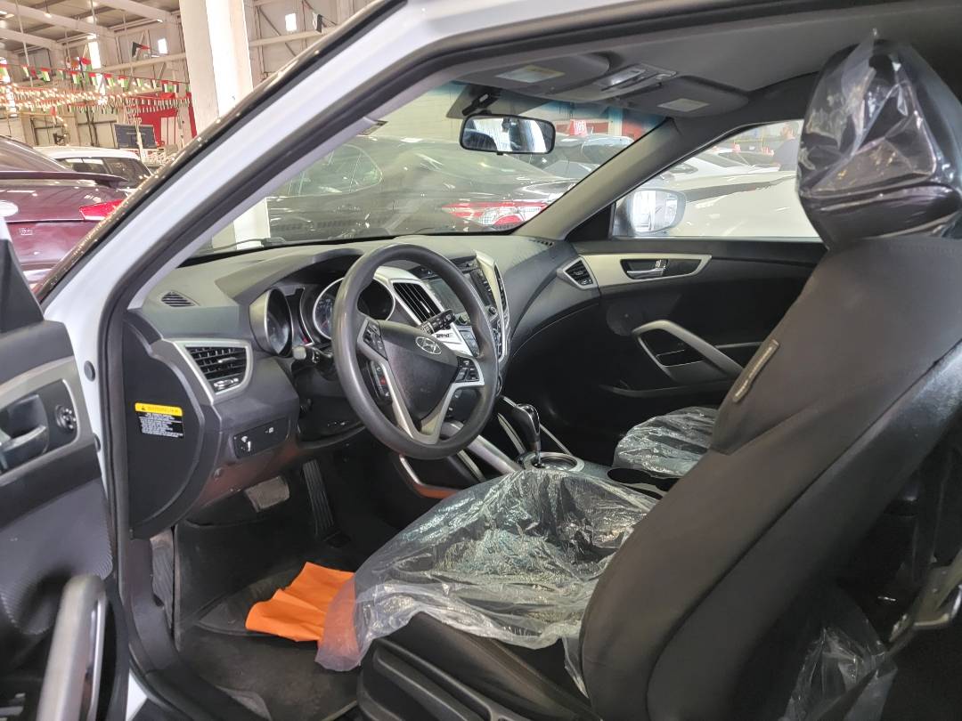 2015 HYUNDAI VELOSTER — 181625 Miles — Lot 2FU227101 — Main - Marhaba Auctions Used Cars - Image 6