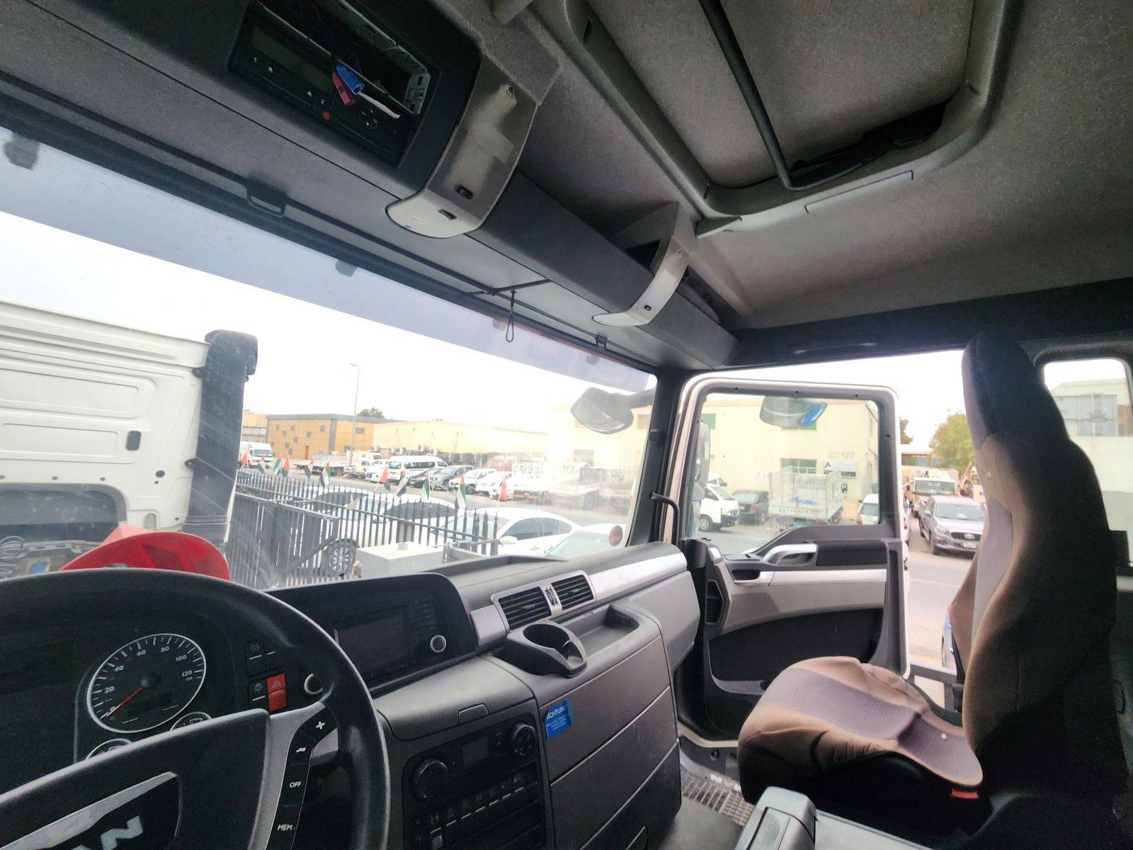 MAN MAN TRUCK 2016 - Marhaba Auction Used Cars - Image 10