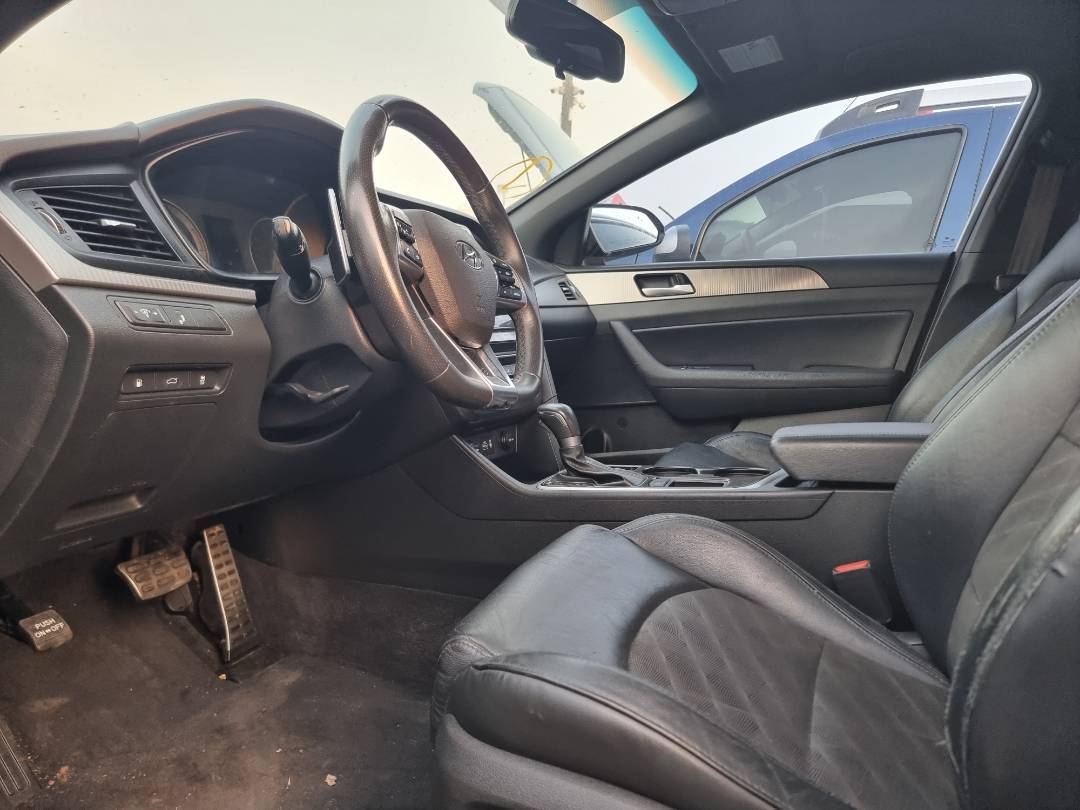 2018 HYUNDAI SONATA — 122904 Miles — Lot 688144 — Main - Marhaba Auctions Used Cars - Image 10