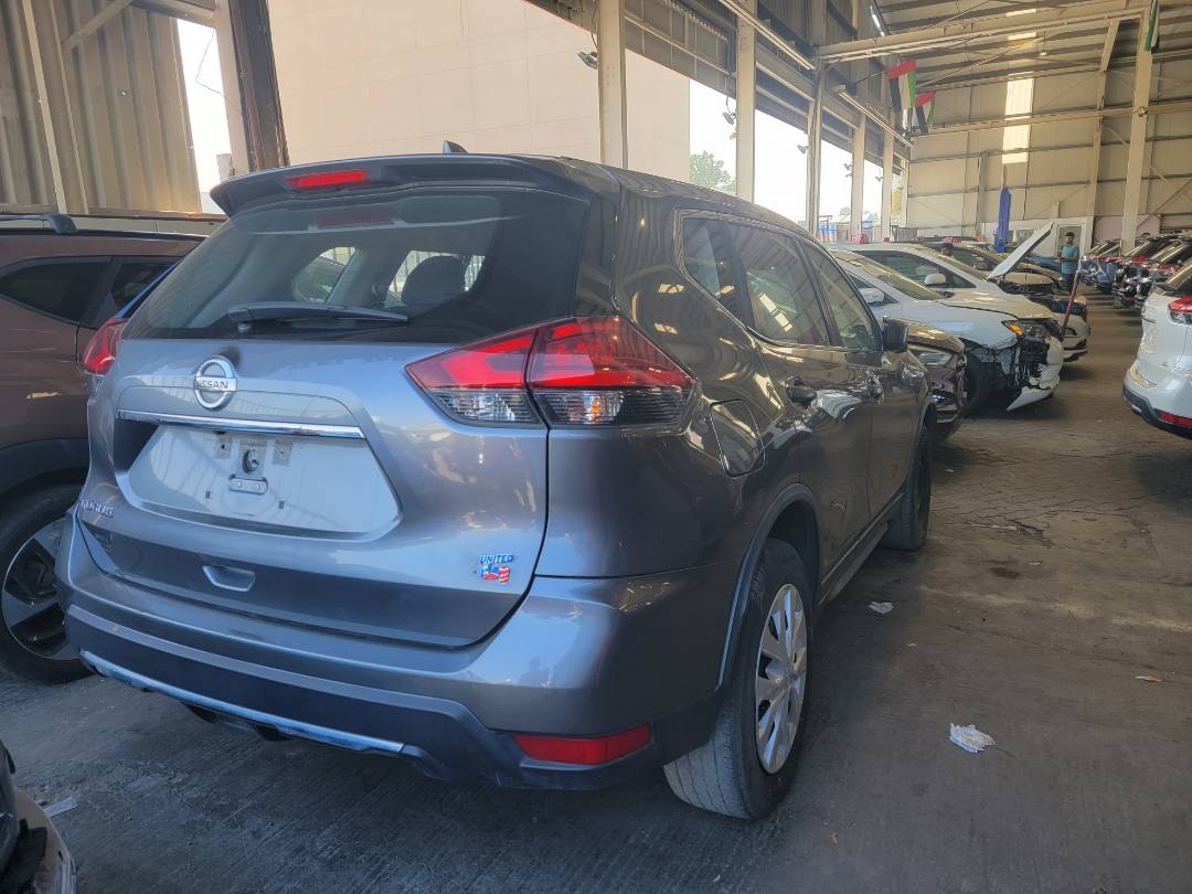 2017 NISSAN ROGUE — 167102 Miles — Lot 255833 — Main - Marhaba Auctions Used Cars - Image 4