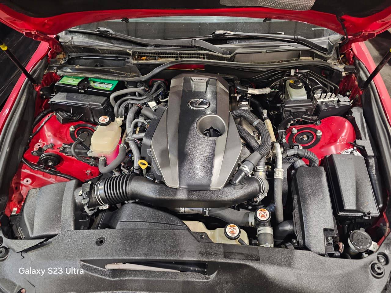 LEXUS IS 300 2018 - Marhaba Auction Used Cars - Image 12