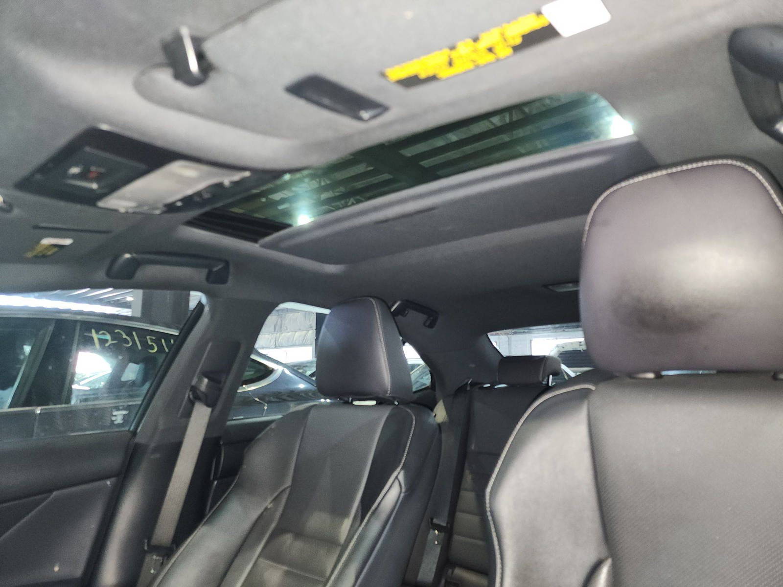 2016 LEXUS IS 200T — 182209 Miles — Lot 5016962 — Al Quoz - Marhaba Auctions Used Cars - Image 10