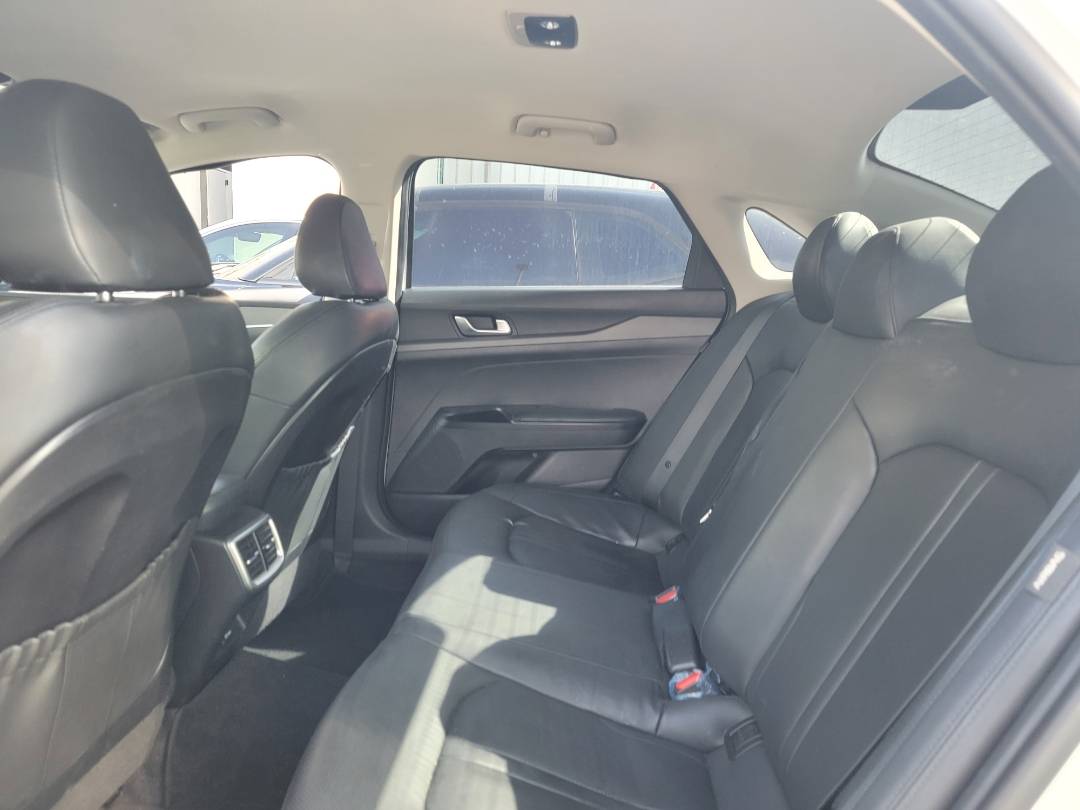 2020 KIA K5 — 113637 KM — Lot 078906 — Main - Marhaba Auctions Used Cars - Image 7