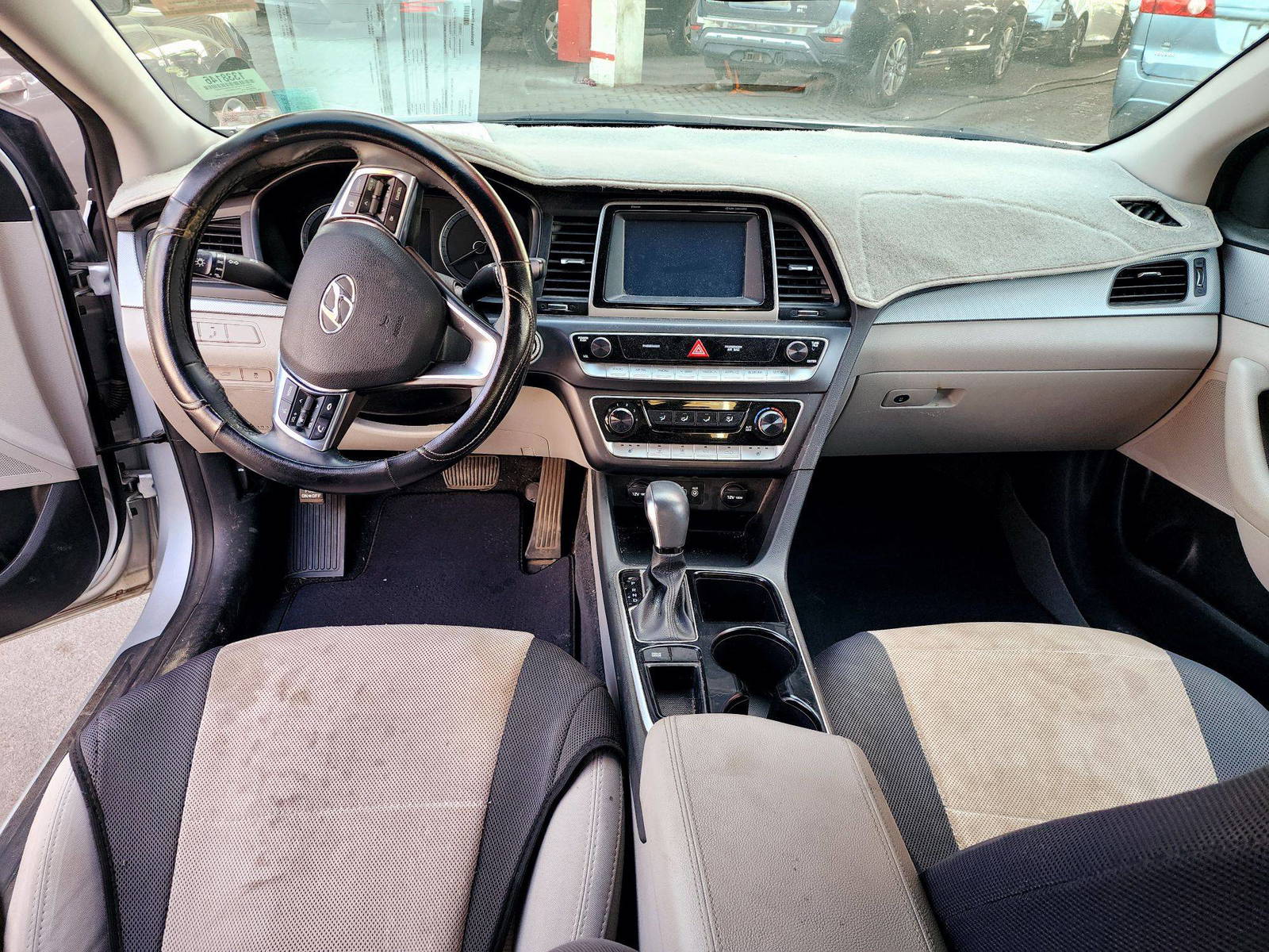 2018 HYUNDAI SONATA — 143006 Miles — Lot 1338146 — Main - Marhaba Auctions Used Cars - Image 7