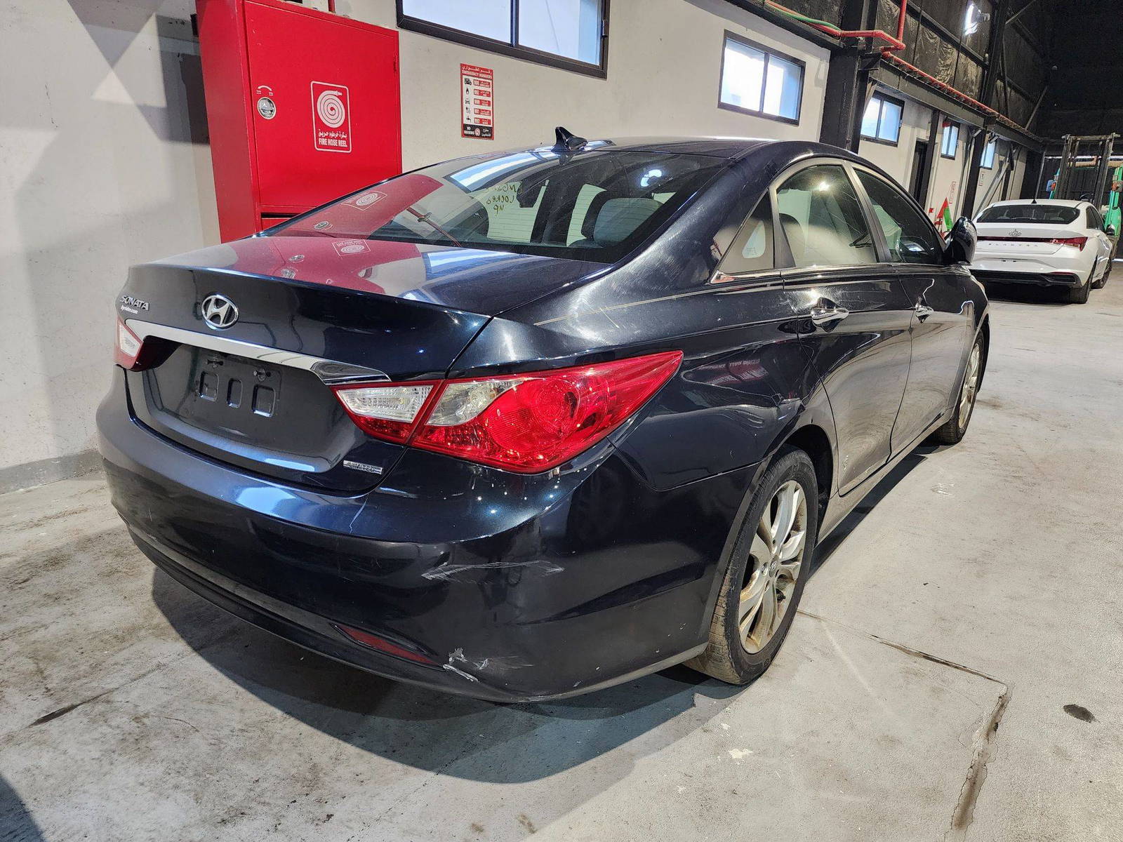 2011 HYUNDAI SONATA — 154566 Miles — Lot 135567 — Al Quoz - Marhaba Auctions Used Cars - Image 6