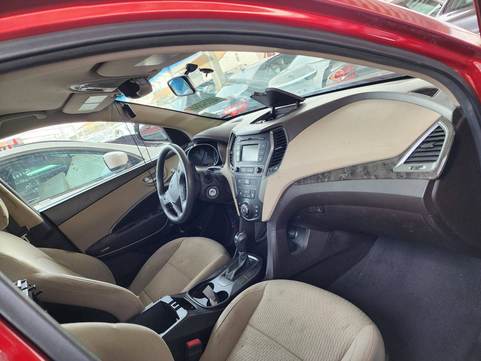 2017 HYUNDAI SANTA FE — 115812 Miles — Lot 40054884 — Souq - Marhaba Auctions Used Cars - Image 6