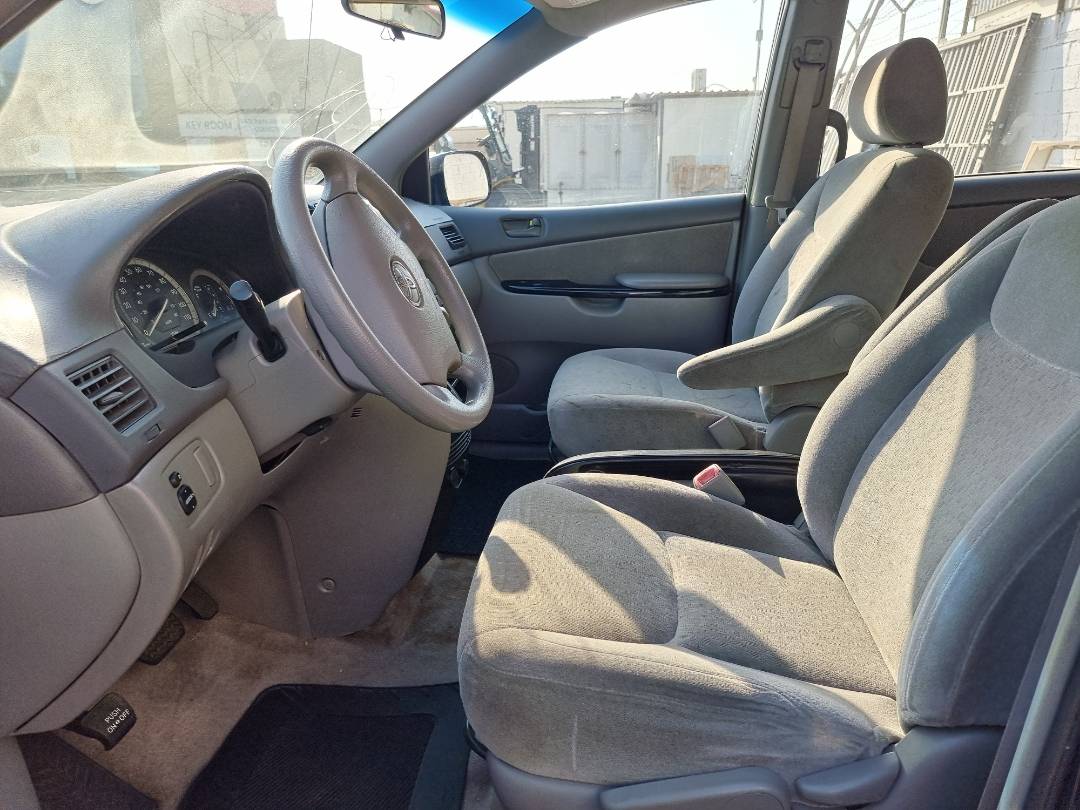 2005 TOYOTA SIENNA — 193474 Miles — Lot 125487 — Ind. 12 - Marhaba Auctions Used Cars - Image 6