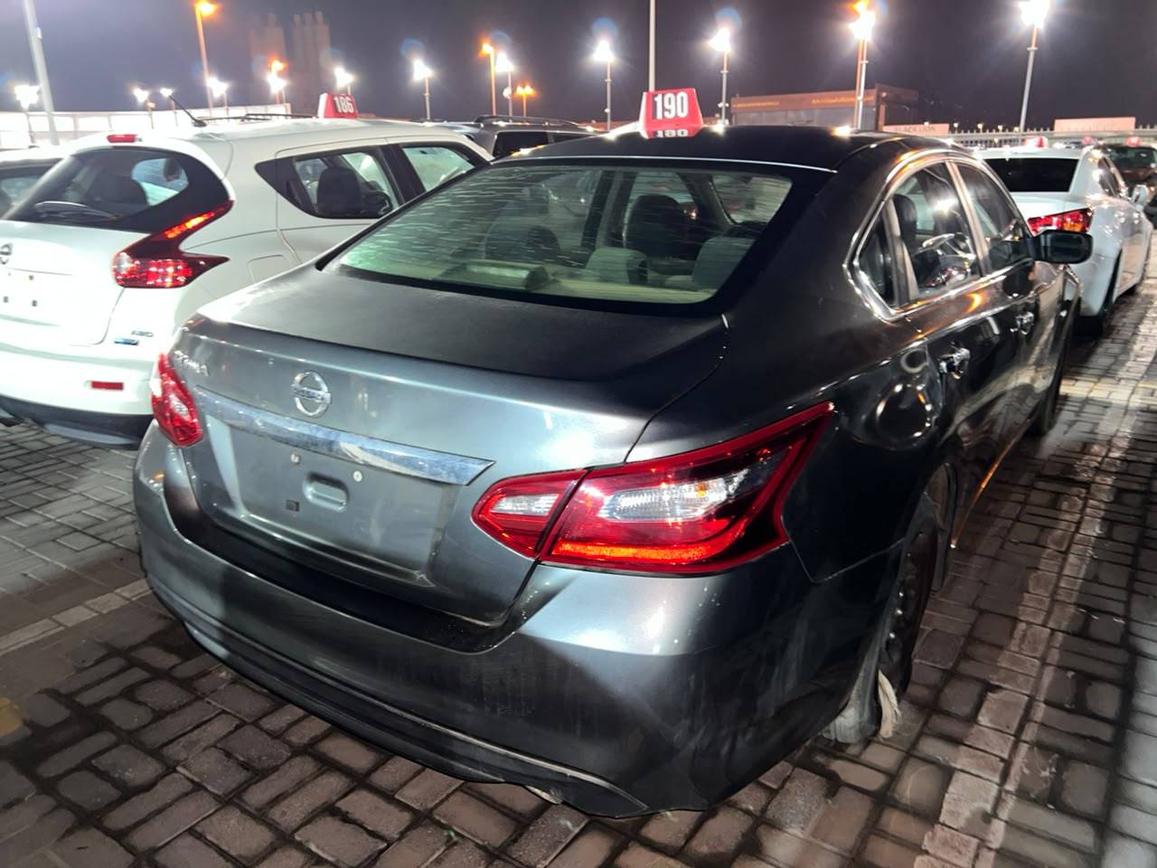 Nissan Altima 2017 view 2