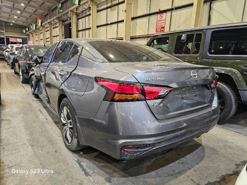 2023 NISSAN ALTIMA at Marhaba Auctions