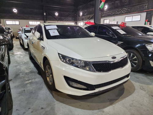 2013 KIA K5 at Marhaba Auctions