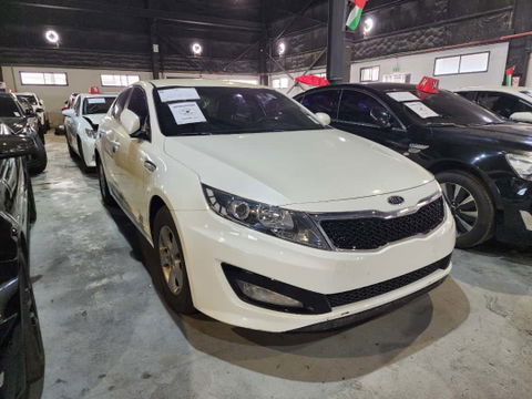 2013 KIA K5 at Marhaba Auctions