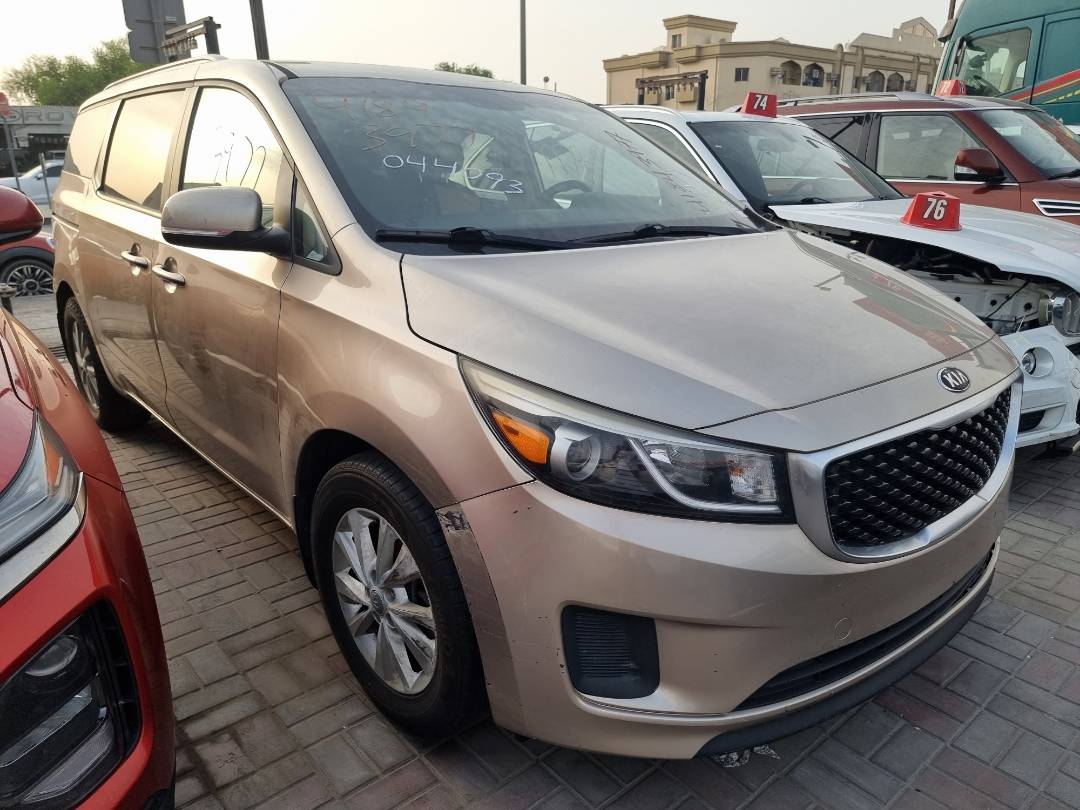 2015 KIA SEDONA — 169157 Miles — Lot 214587 — Ind. 12 - Marhaba Auctions Used Cars - Image 3