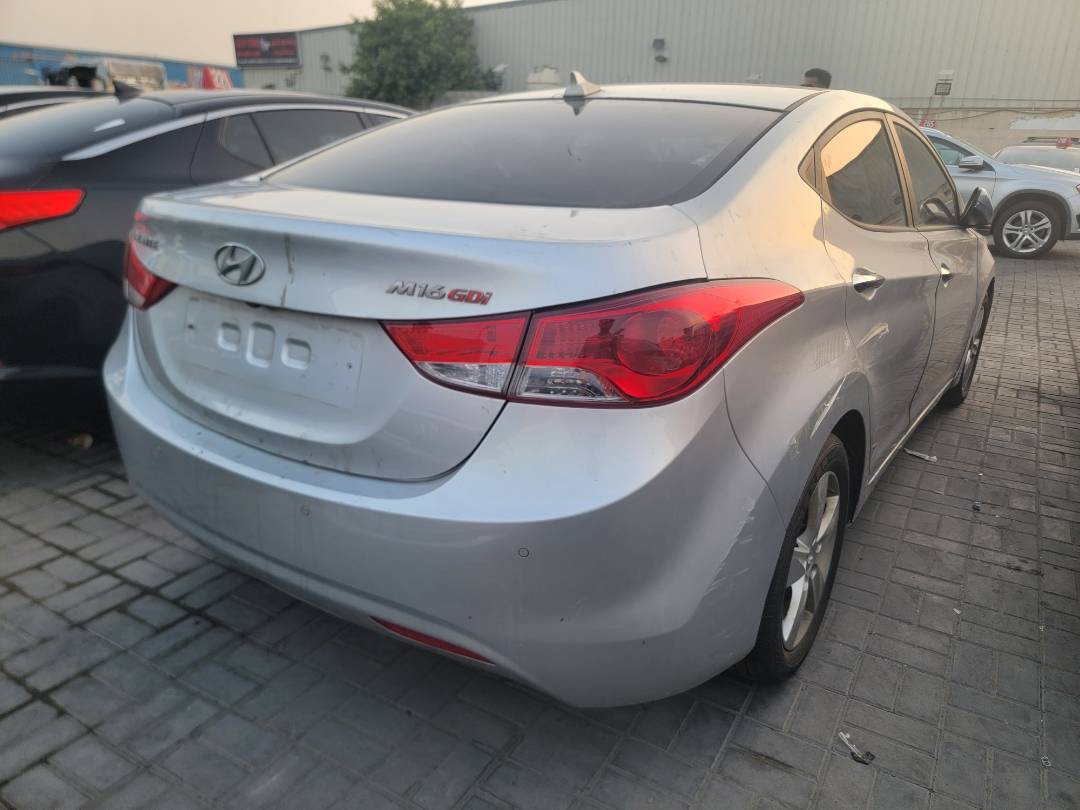 2012 HYUNDAI AVANTE — 63535 KM — Lot 391785 — Main - Marhaba Auctions Used Cars - Image 4