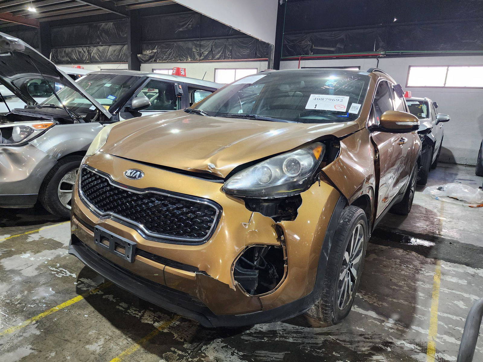 2018 KIA SPORTAGE — 178096 Miles — Lot 40879692 — Al Quoz - Marhaba Auctions Used Cars - Image 4
