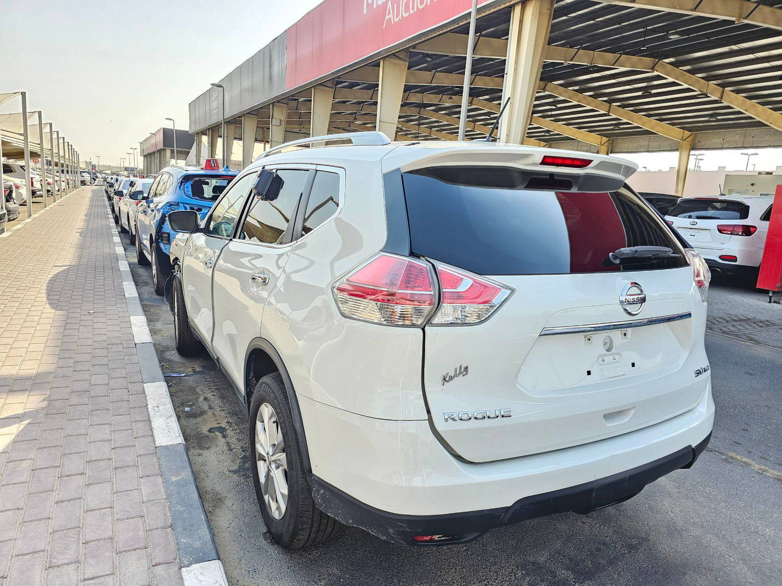 2015 NISSAN ROGUE — 89536 Miles — Lot FC851062 — Souq - Marhaba Auctions Used Cars - Image 3