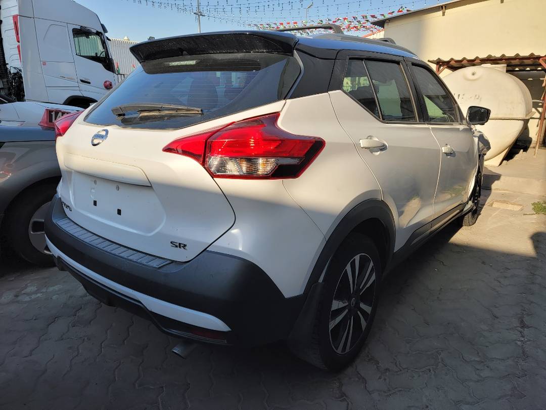 2018 NISSAN KICKS — 104754 Miles — Lot 509525 — Main - Marhaba Auctions Used Cars - Image 3