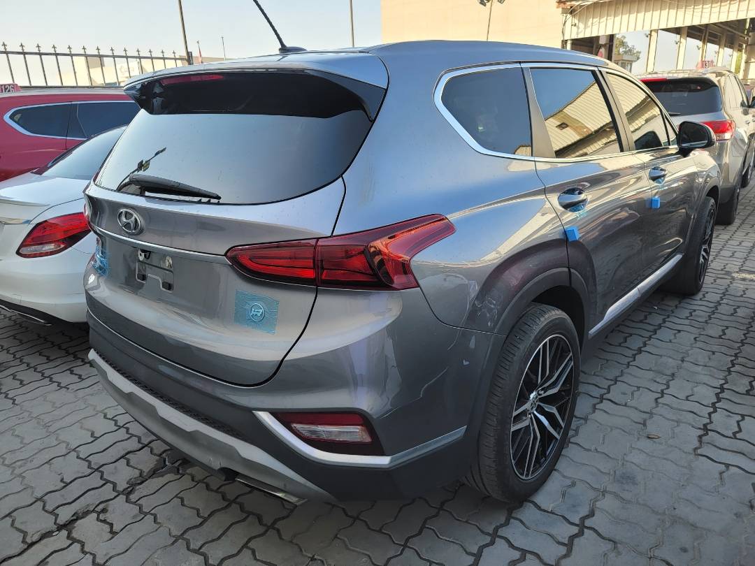 2019 HYUNDAI SANTA FE — 100622 Miles — Lot D2KH096903 — Main - Marhaba Auctions Used Cars - Image 3