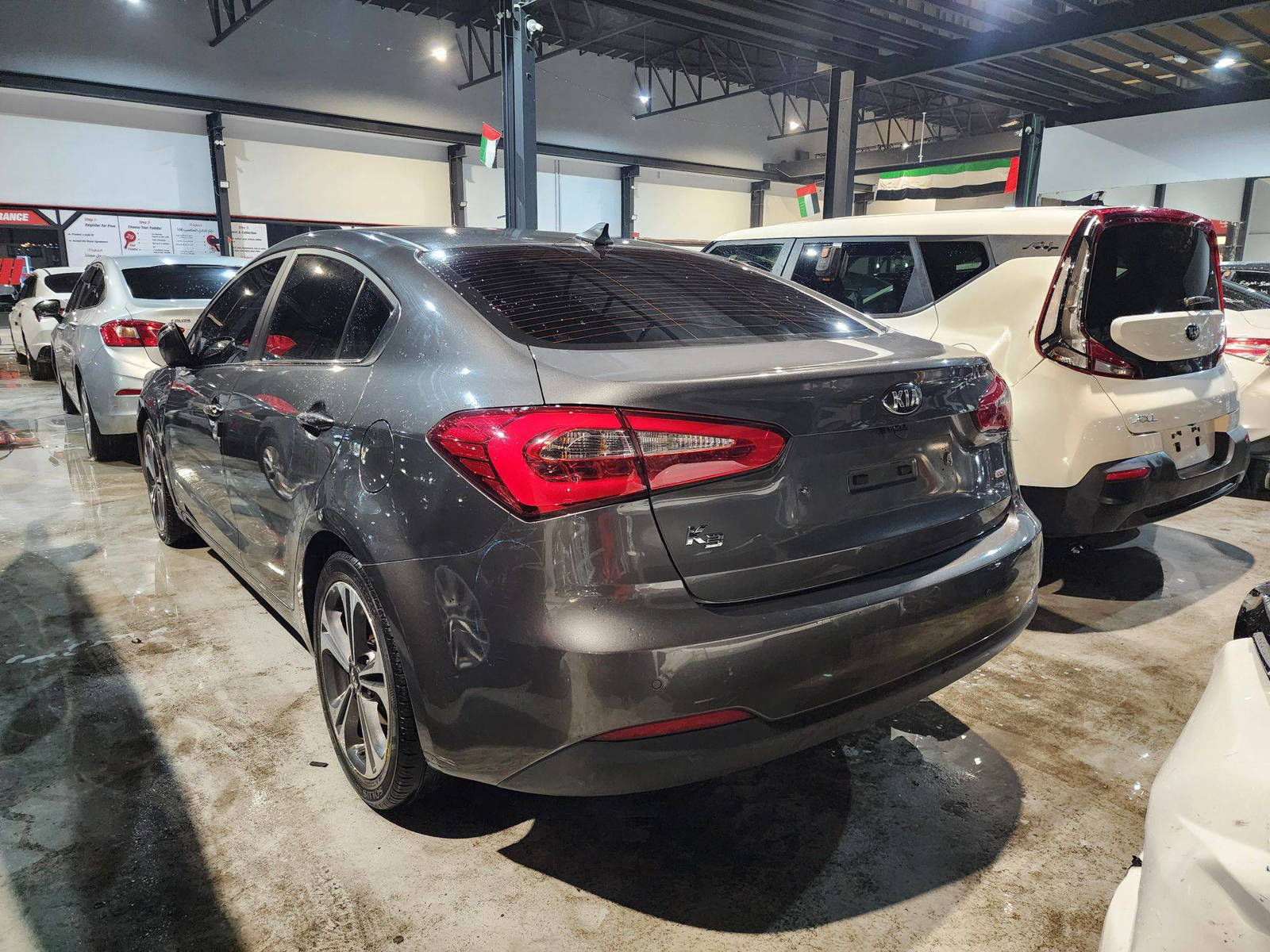 2013 KIA K3 — 143128 KM — Lot 075874 — Al Quoz - Marhaba Auctions Used Cars - Image 5