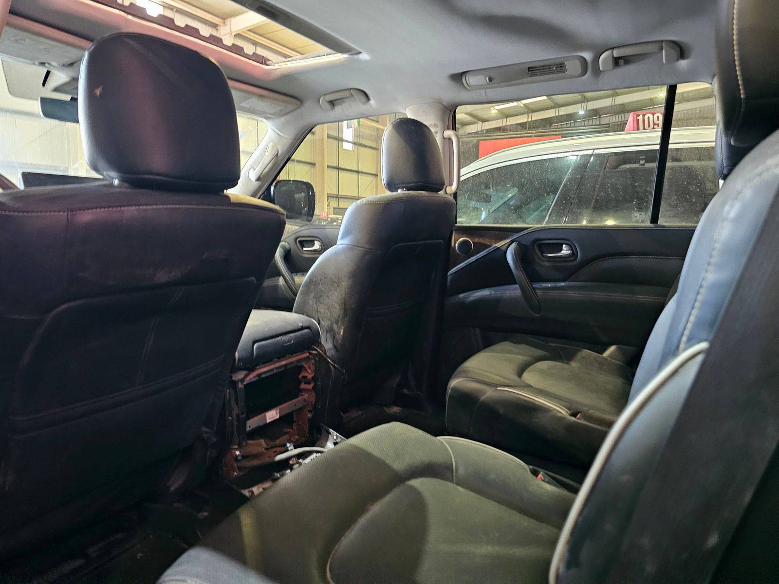 INFINITI QX80 2022 - Marhaba Auction Used Cars - Image 7