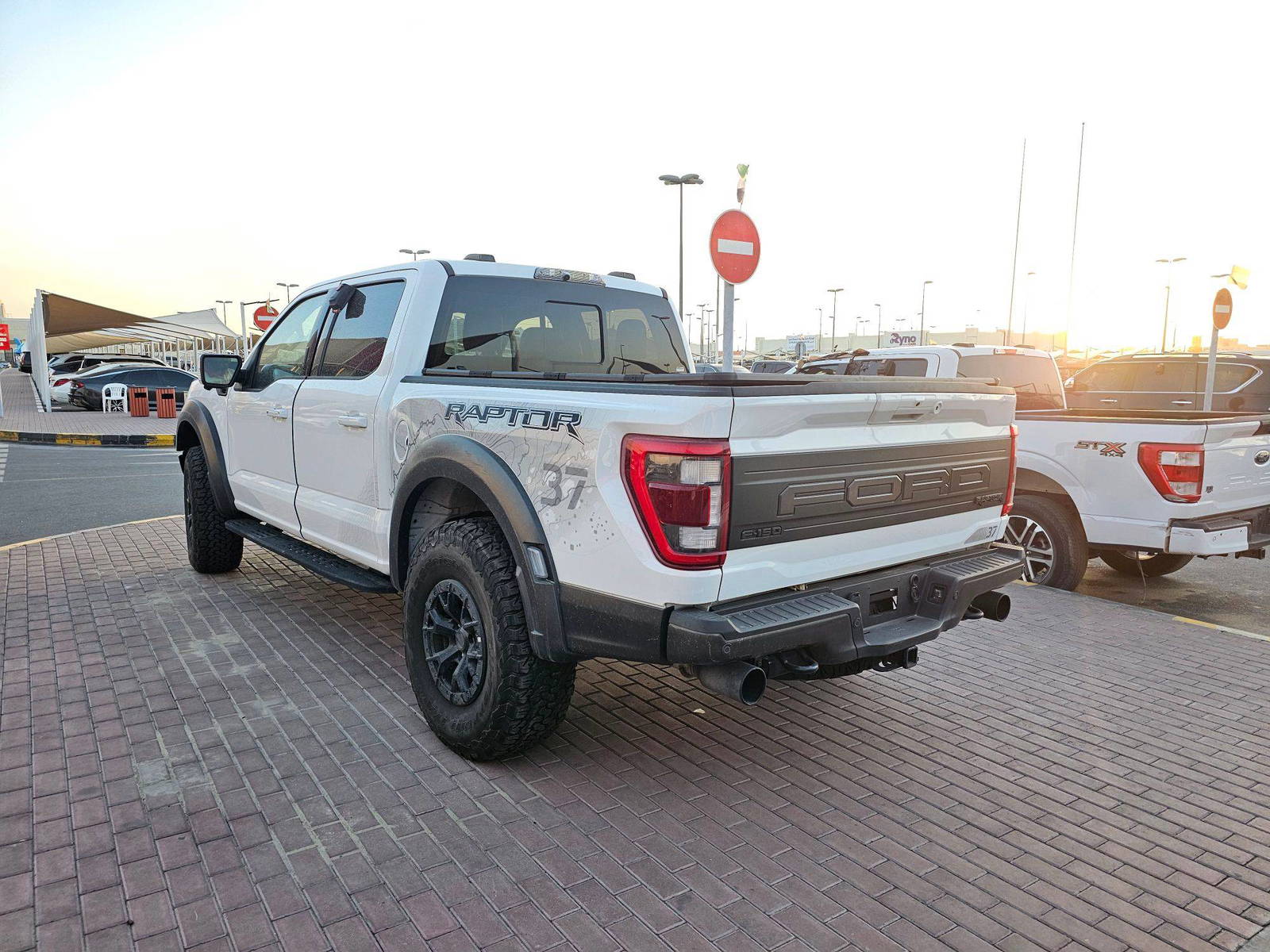 FORD F150 - Raptor 2023 - Marhaba Auction Used Cars - Image 7