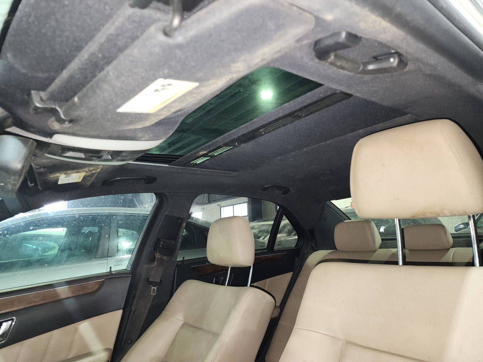 2011 MERCEDES BENZ E 350 — 201742 Miles — Lot 474175 — Al Quoz - Marhaba Auctions Used Cars - Image 10