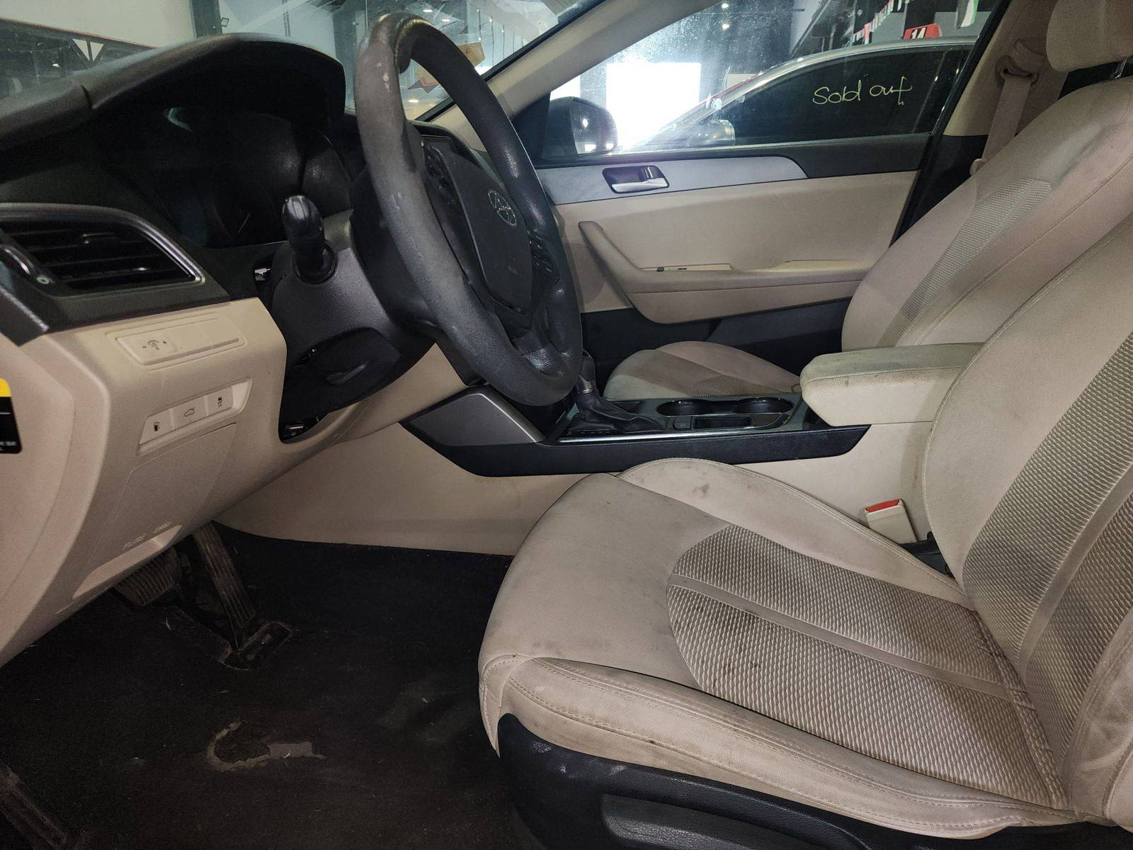 HYUNDAI SONATA 2015 - Marhaba Auction Used Cars - Image 9