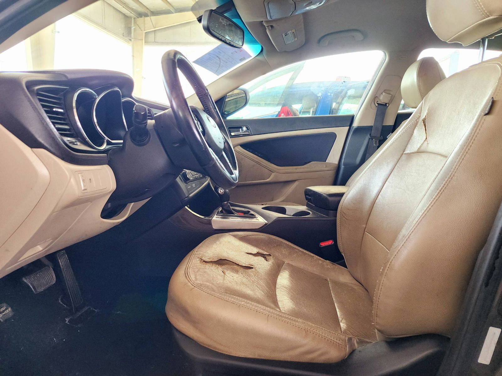 2013 KIA OPTIMA — 162362 Miles — Lot 57855434 — Souq - Marhaba Auctions Used Cars - Image 8