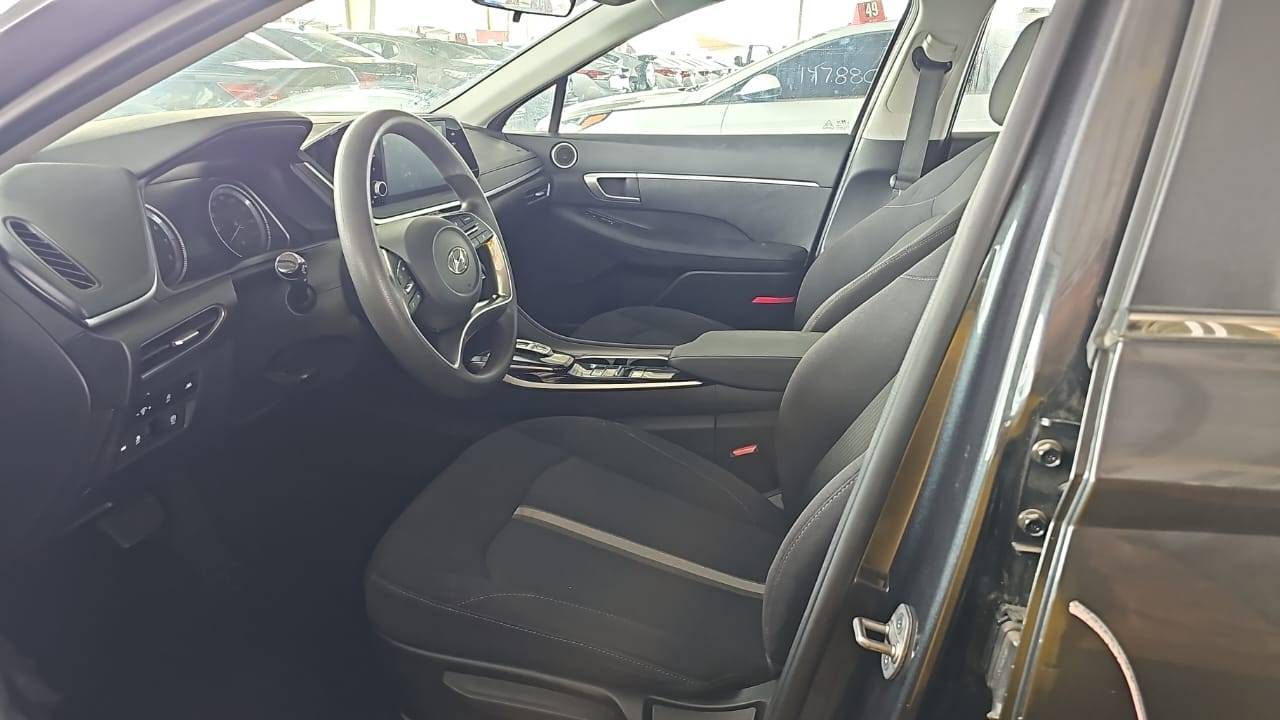 HYUNDAI SONATA 2023 - Marhaba Auction Used Cars - Image 4