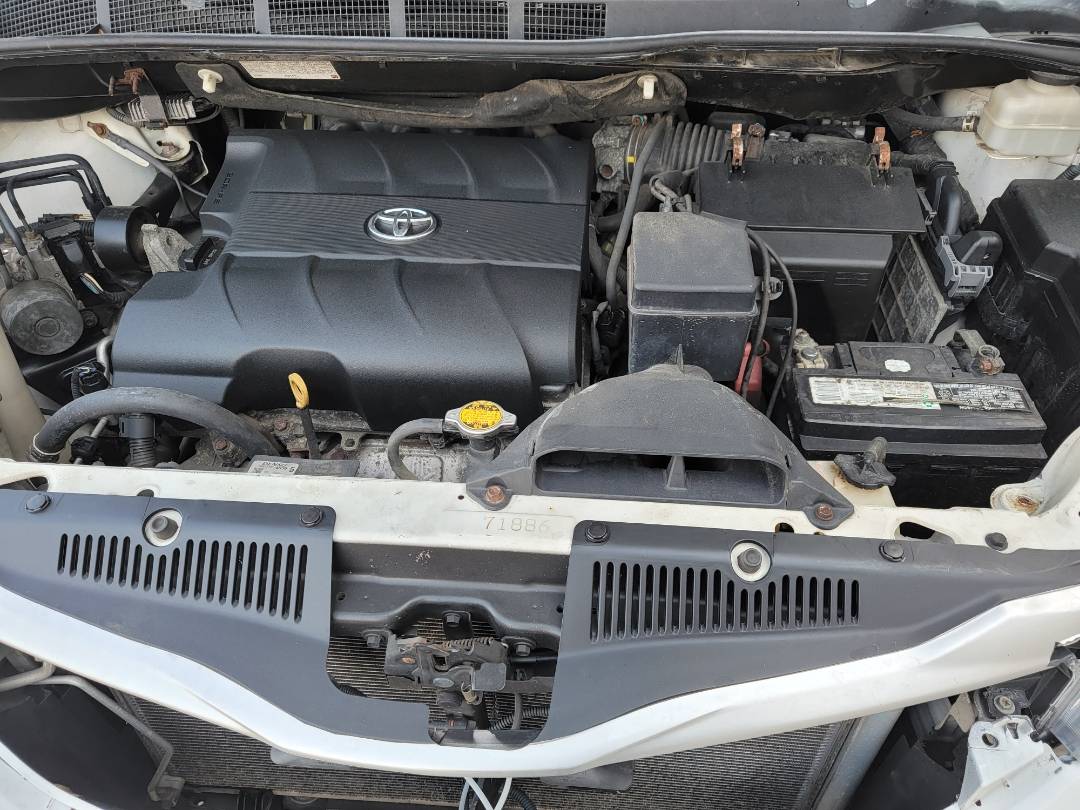2014 TOYOTA SIENNA — 237020 Miles — Lot S477135 — Main - Marhaba Auctions Used Cars - Image 12